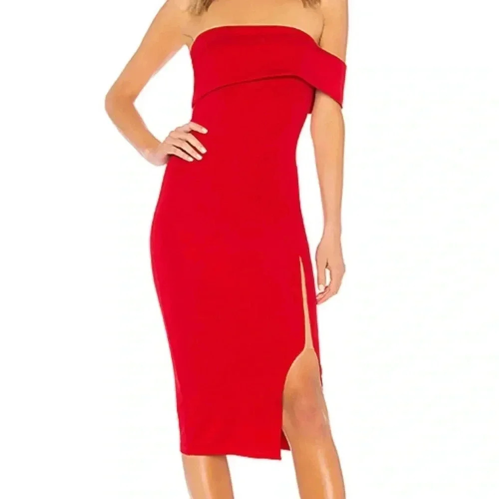 Michael Costello X REVOLVE AUDREY DRESS IN RED 
•S
